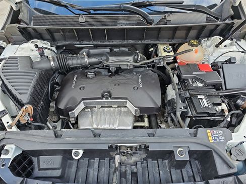 Used 2017 GMC Acadia SLE w/ Driver Alert Package I image 32