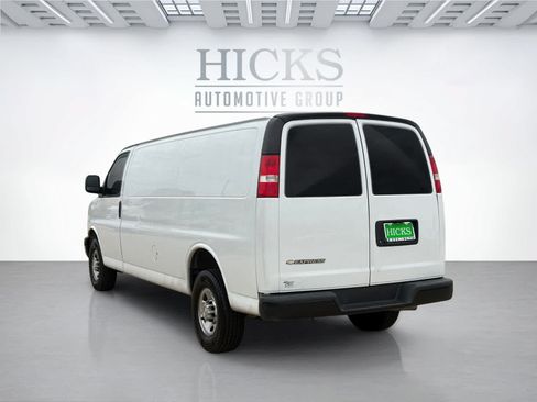 Used 2021 Chevrolet Express 2500 Extended w/ Driver Convenience Package RWD image 7
