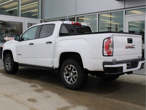 Used 2022 GMC Canyon AT4 w/ Trailering Package image 6