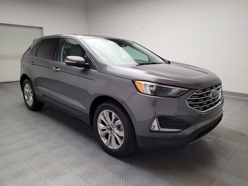 Used 2023 Ford Edge Titanium image 13