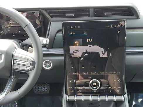 New 2026 GMC Terrain AT4 w/ Technology Package II image 25