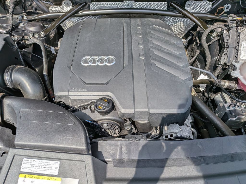 Used 2023 Audi Q5 2.0T Premium w/ Convenience Package AWD/4WD image 36