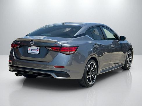Used 2024 Nissan Sentra SR FWD image 5