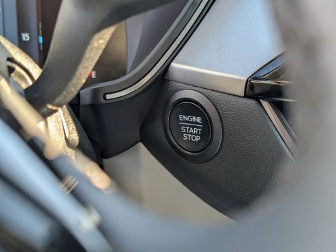 Used 2023 Ford Escape Active image 19