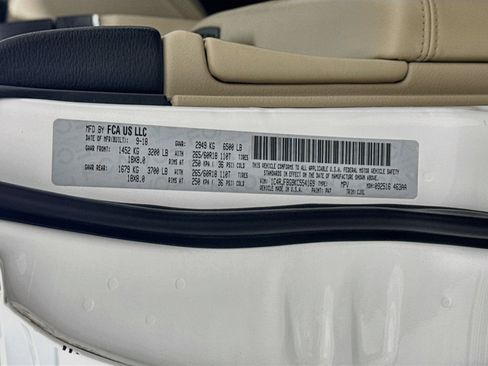 Used 2019 Jeep Grand Cherokee Limited AWD/4WD image 28
