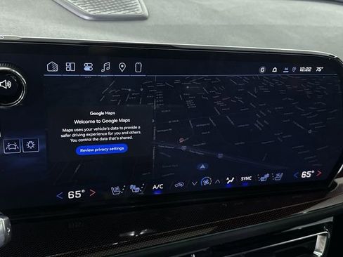 New 2026 Chevrolet Traverse RS w/ LPO, Floor Liner Package AWD/4WD image 14