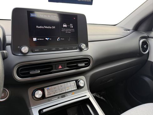 Certified 2023 Hyundai Kona SE w/ Cargo Package image 12