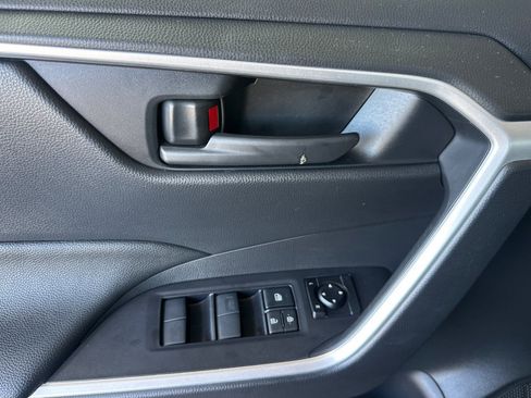 Certified 2025 Toyota RAV4 LE image 13