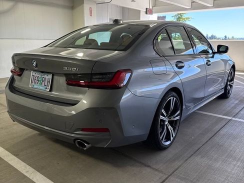 Certified 2023 BMW 330i xDrive Sedan w/ Parking Assistance Package AWD/4WD image 5
