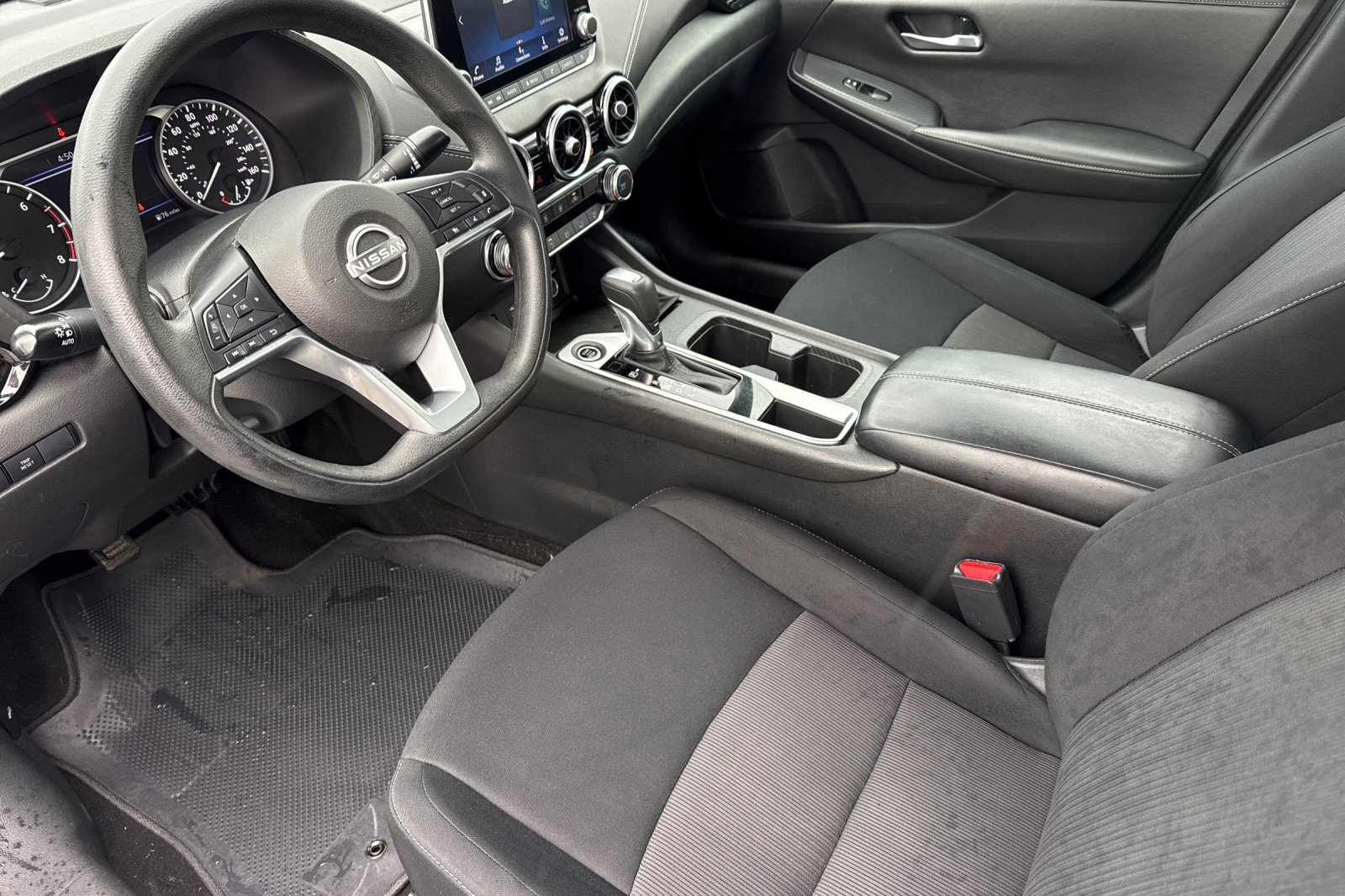 Certified 2024 Nissan Sentra SV FWD image 12