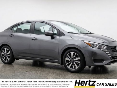 Used 2025 Nissan Versa SV FWD image 1