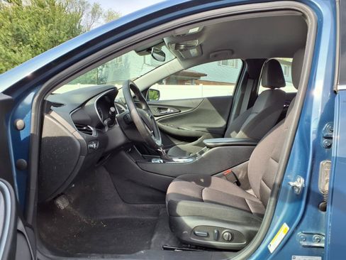 Used 2024 Chevrolet Malibu RS w/ LPO, Floor Liner Package FWD image 15