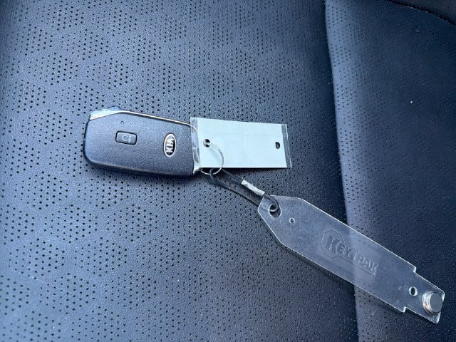 Certified 2021 Kia Seltos EX AWD/4WD image 28