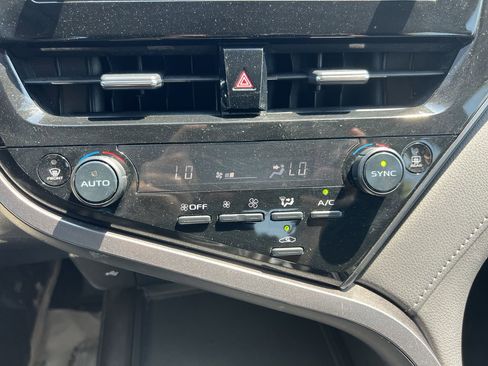 Used 2024 Toyota Camry LE FWD image 29