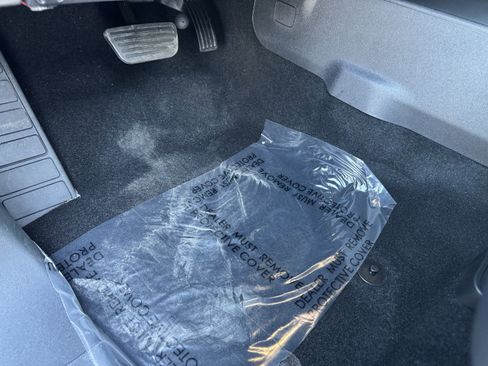 Used 2025 Ford Bronco Outer Banks w/ Sasquatch Package AWD/4WD image 17