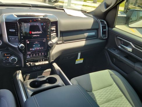 New 2026 RAM 1500 Big Horn AWD/4WD image 16