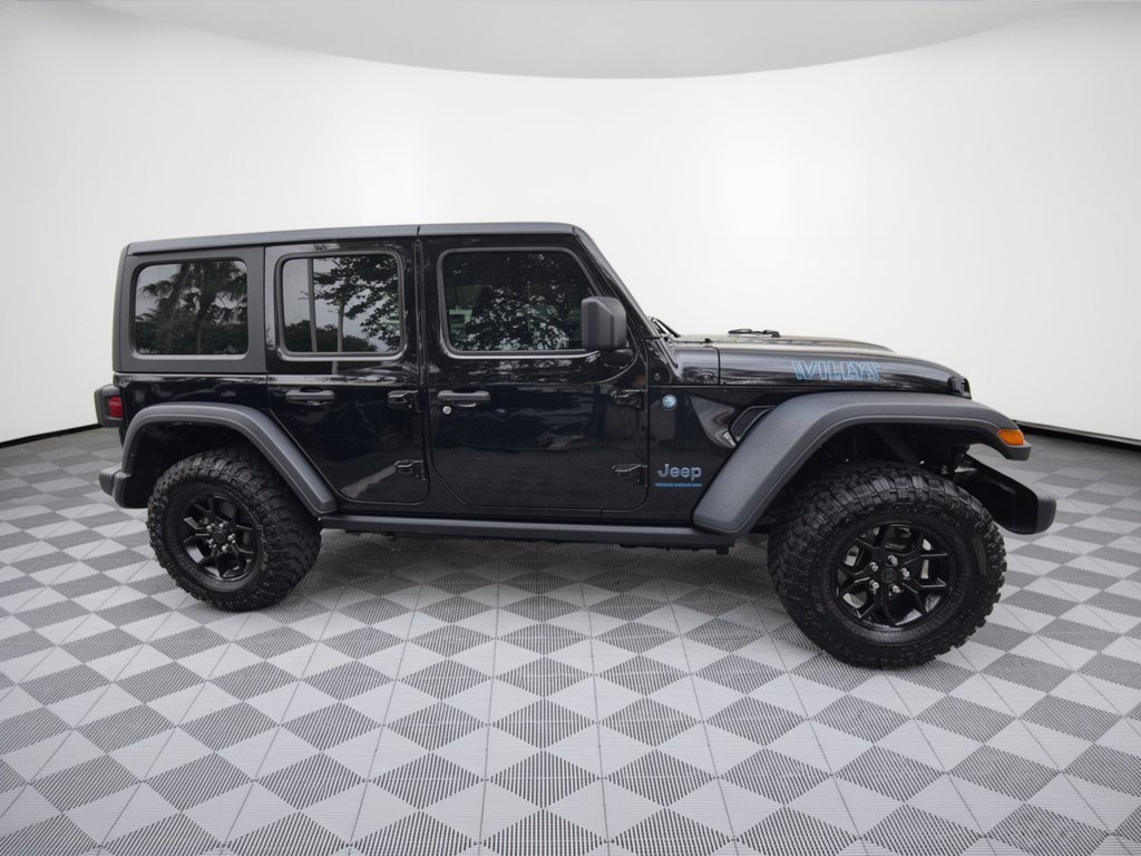 Used 2024 Jeep Wrangler Unlimited AWD/4WD image 8