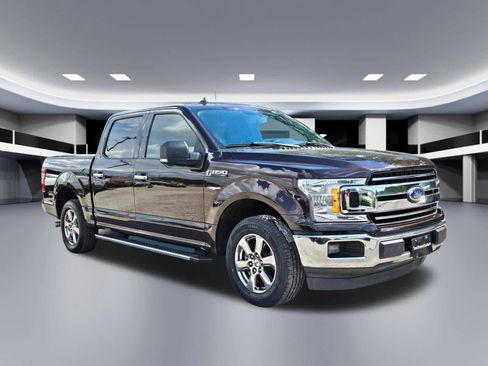 Used 2018 Ford F150 XLT w/ Equipment Group 302A Luxury RWD image 8