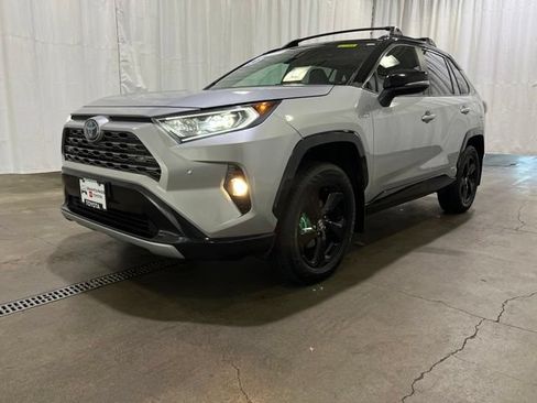 Used 2020 Toyota RAV4 XSE AWD/4WD image 26
