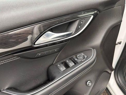 Used 2023 Buick Envision Essence w/ Sport Touring Package image 11