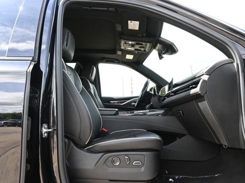 Used 2023 Cadillac Escalade Sport AWD/4WD image 27