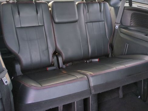 Used 2013 Dodge Grand Caravan R/T w/ Trailer Tow Group image 24