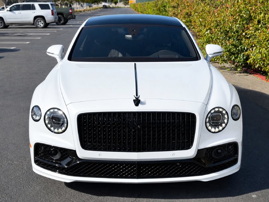 Used 2023 Bentley Flying Spur W12 AWD/4WD image 16