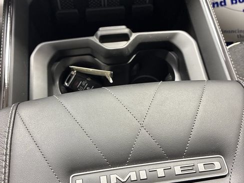 New 2026 RAM 2500 Limited AWD/4WD image 22