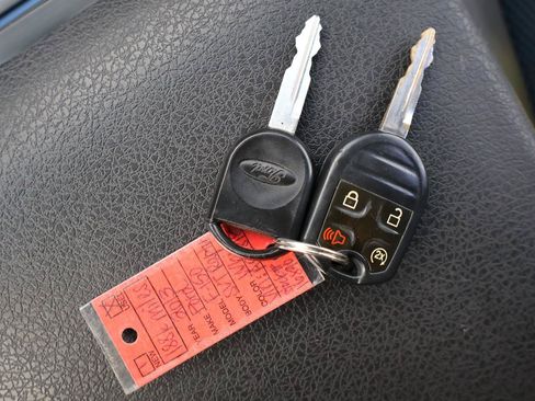 Used 2013 Ford F150 Raptor w/ Luxury Equipment Group AWD/4WD image 28