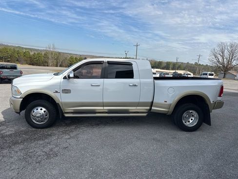 Used 2015 RAM 3500 Laramie Longhorn image 4
