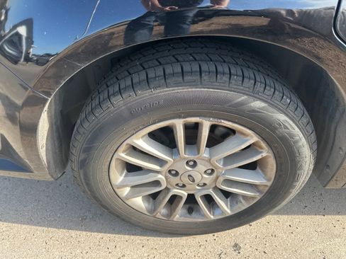 Used 2018 Ford Flex SEL w/ Equipment Group 202A FWD image 24
