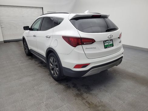 Used 2018 Hyundai Santa Fe Sport image 5