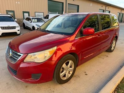 Used 2009 Volkswagen Routan SE