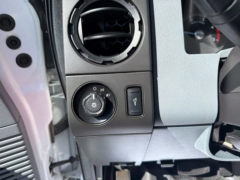 Used 2014 Ford F450 XL w/ Power Equipment Group AWD/4WD image 18