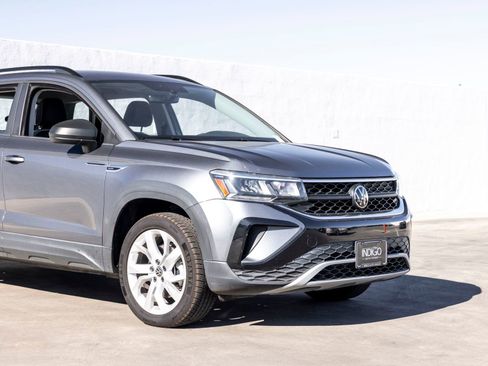 Used 2023 Volkswagen Taos S image 3