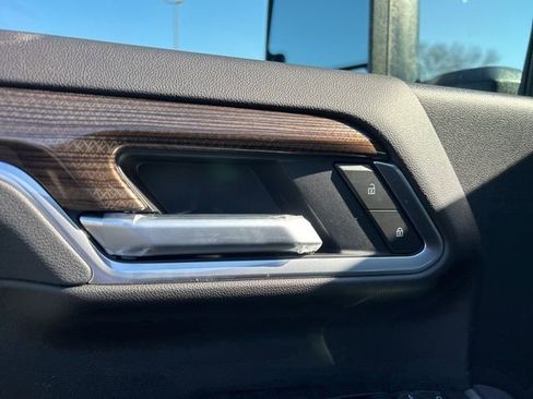 New 2026 Chevrolet Silverado 2500 LT w/ Trail Boss Package image 12