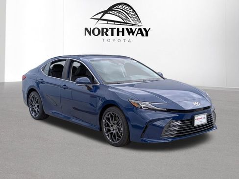 New 2026 Toyota Camry XLE FWD image 6