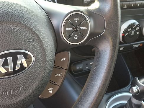 Used 2016 Kia Soul Base image 20