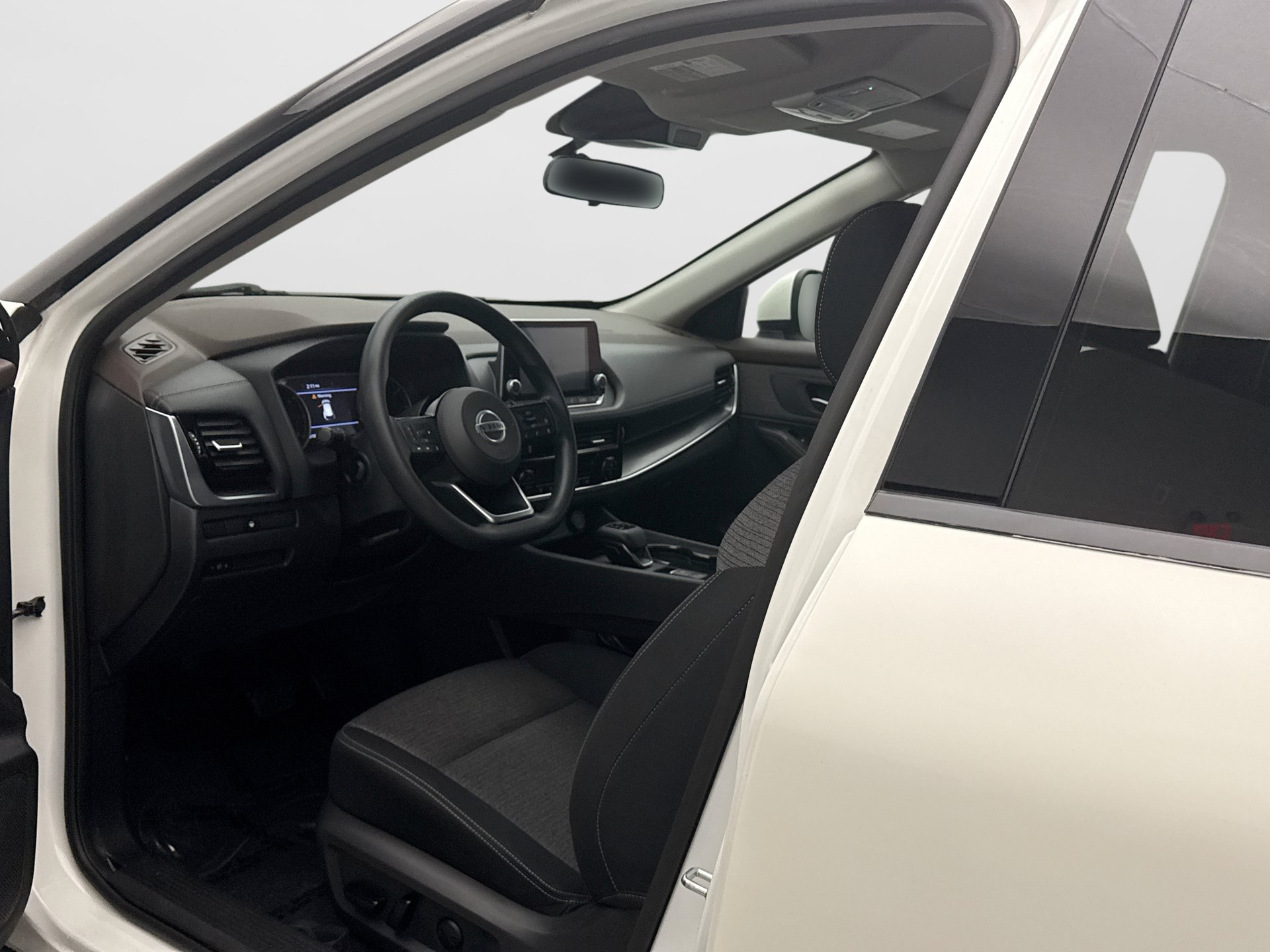 Used 2021 Nissan Rogue SV AWD/4WD image 10