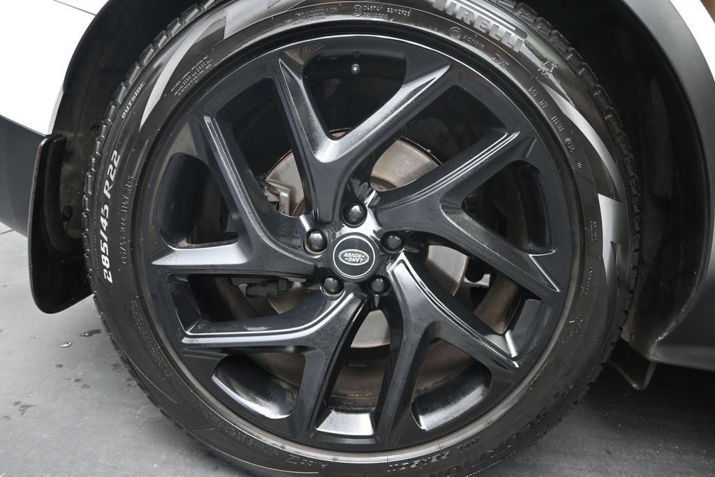 Used 2023 Land Rover Range Rover Sport SE AWD/4WD image 14