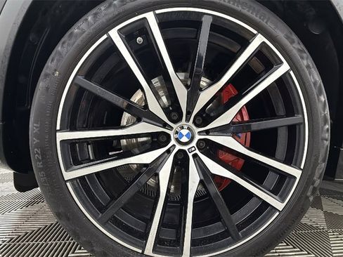 Used 2022 BMW X6 xDrive40i w/ Executive Package image 55