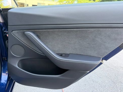 Used 2023 Tesla Model 3 Standard Range RWD image 30