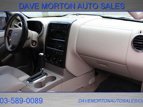 Used 2007 Ford Explorer XLT image 18