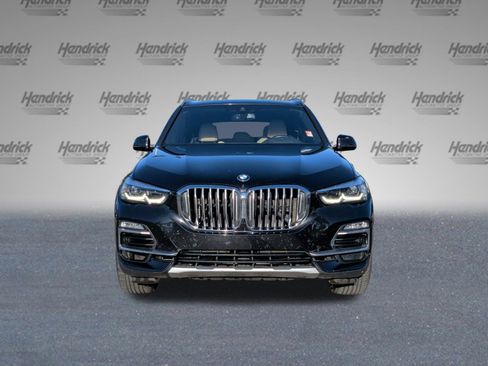 Used 2021 BMW X5 xDrive40i w/ Premium Package image 8