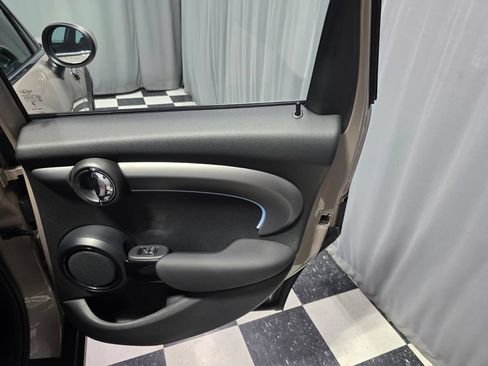 Used 2024 MINI Cooper S FWD image 10