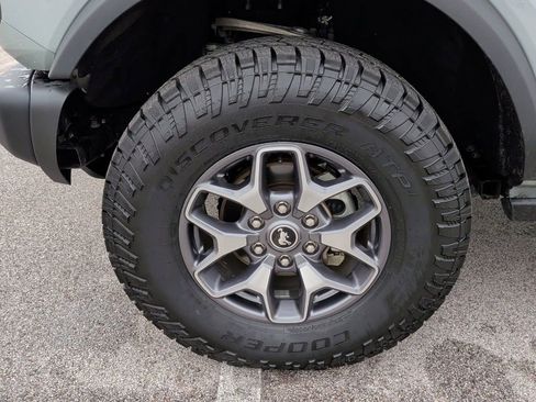 Used 2023 Ford Bronco Badlands AWD/4WD image 46
