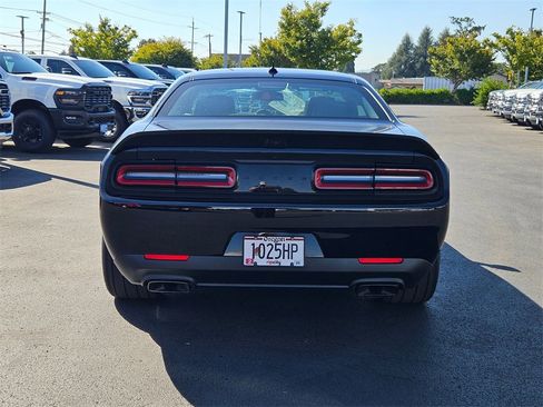 Used 2023 Dodge Challenger SRT Hellcat Redeye image 5