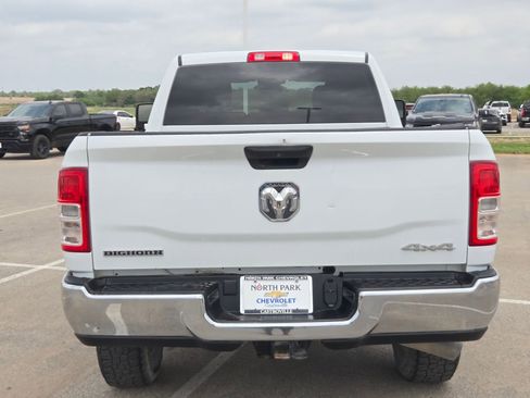 Used 2024 RAM 2500 Big Horn AWD/4WD image 4