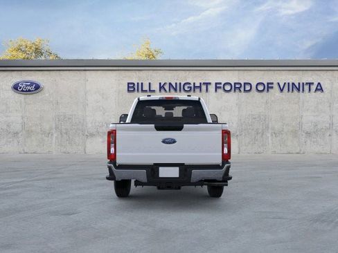 New 2026 Ford F250 XL w/ XL Chrome Package AWD/4WD image 8