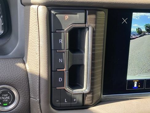 Used 2022 GMC Yukon Denali image 23